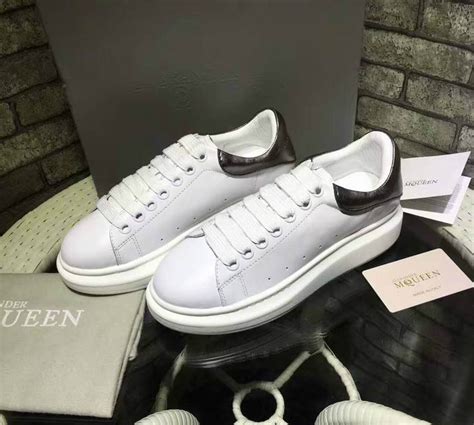 baskets alexander mcqueen pas cher chine